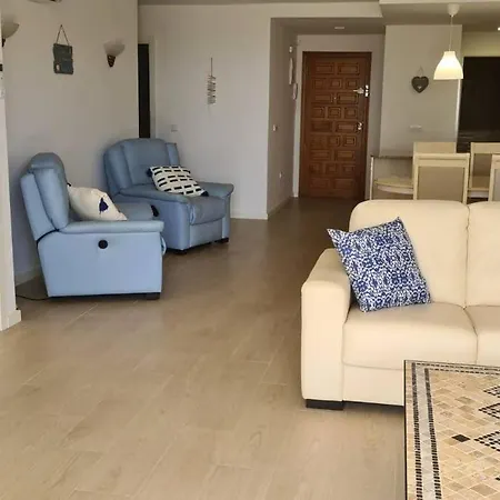 Апартаменты Luxurious Mistral *